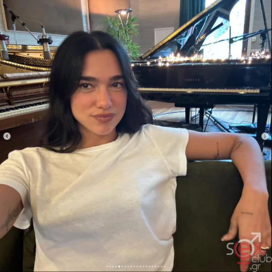 Screenshot 2025-09-04 at 19-04-42 DUA LIPA (@dualipa) • Φωτογραφίες και βίντεο στο Instagram.png