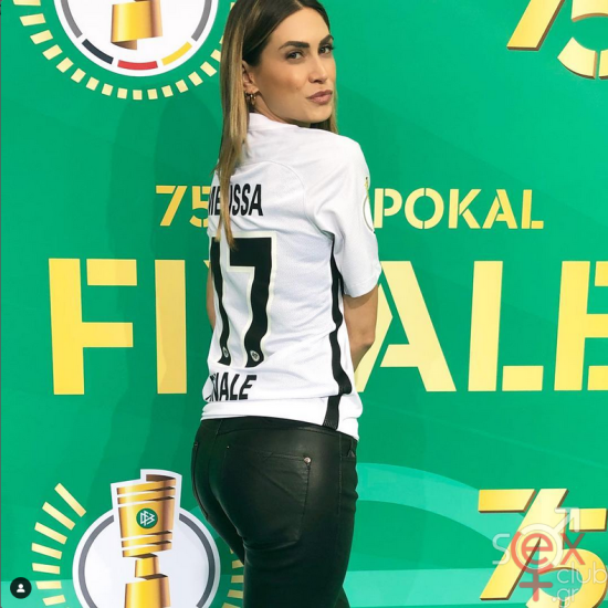 Screenshot 2025-02-10 at 18-46-01 Melissa Satta (@melissasatta) • Φωτογραφίες και βίντεο στο Instagram.png
