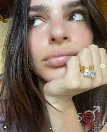 Screenshot 2025-08-02 at 20-34-39 Emily Ratajkowski (@emrata) • Φωτογραφίες και βίντεο στο Instagram.png