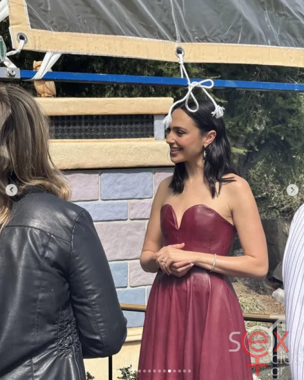 Screenshot 2025-08-27 at 22-24-17 Gal Gadot (@gal_gadot) • Φωτογραφίες και βίντεο στο Instagram.png