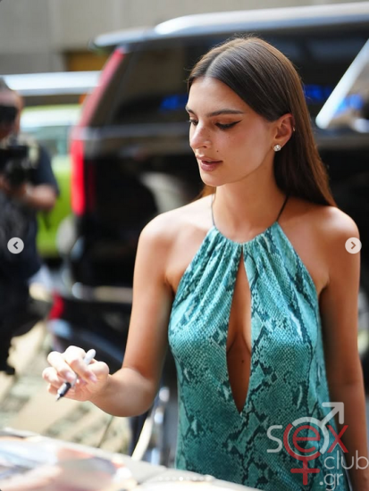 Screenshot 2025-08-02 at 20-36-16 Emily Ratajkowski (@emrata) • Φωτογραφίες και βίντεο στο Instagram.png