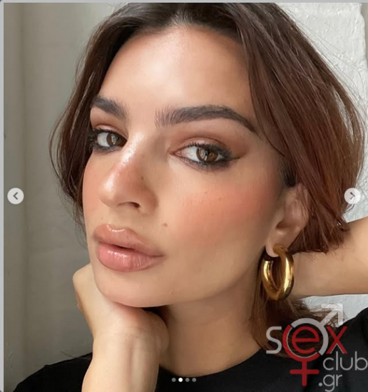 Screenshot 2025-08-02 at 20-36-42 Emily Ratajkowski (@emrata) • Φωτογραφίες και βίντεο στο Instagram.png