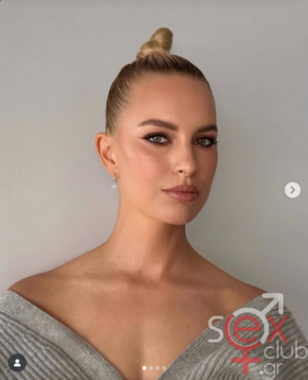 Screenshot 2025-09-07 at 19-40-21 Karolina Kurkova (@karolinakurkova) • Φωτογραφίες και βίντεο στο Instagram.png