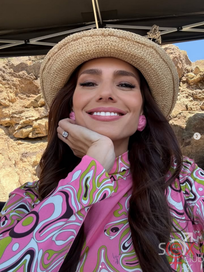 Screenshot 2025-09-21 at 20-43-28 ILIANA PAPAGEORGIOU (@ilianapapageorgiou) • Φωτογραφίες και βίντεο στο Instagram.png
