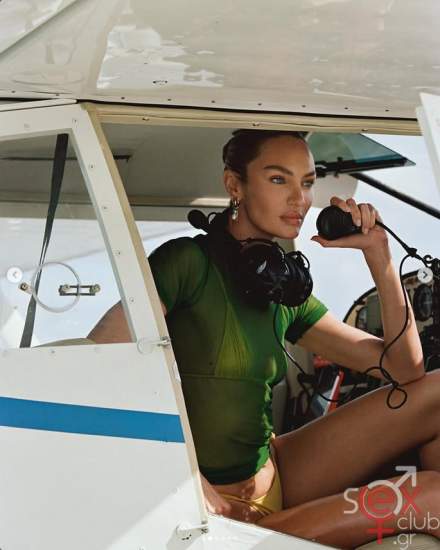 Screenshot 2025-07-31 at 14-24-19 ??????? (@candiceswanepoel) • Φωτογραφίες και βίντεο στο Instagram.png