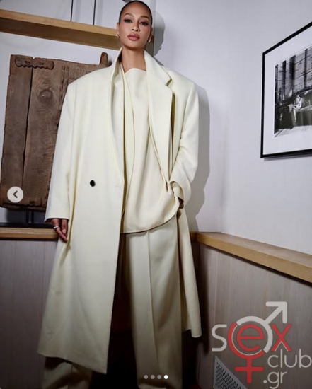Screenshot 2025-09-07 at 19-13-32 Joan Smalls (@joansmalls) • Φωτογραφίες και βίντεο στο Instagram.png