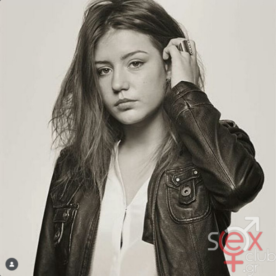 Screenshot 2025-08-24 at 23-18-44 adeleexarchopoulos • Φωτογραφίες και βίντεο στο Instagram.png