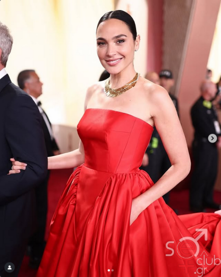 Screenshot 2025-08-27 at 22-40-45 Gal Gadot (@gal_gadot) • Φωτογραφίες και βίντεο στο Instagram.png
