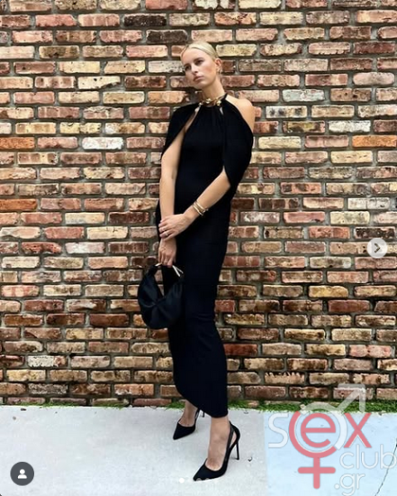 Screenshot 2025-09-07 at 19-50-46 Karolina Kurkova (@karolinakurkova) • Φωτογραφίες και βίντεο στο Instagram.png