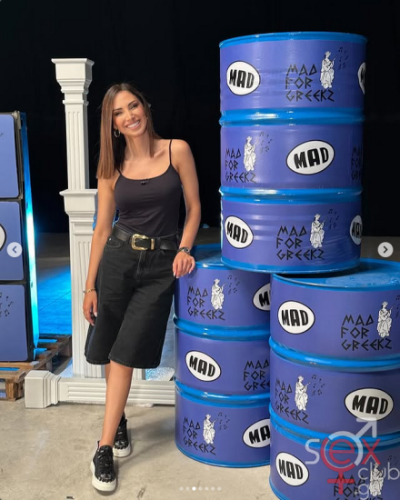 Screenshot 2025-09-28 at 21-18-24 Lena Zevgara (@lena_zevgara) • Φωτογραφίες και βίντεο στο Instagram.png
