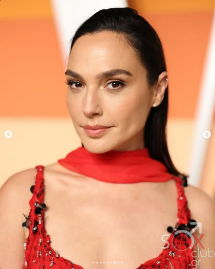 Screenshot 2025-08-27 at 22-43-16 Gal Gadot (@gal_gadot) • Φωτογραφίες και βίντεο στο Instagram.png