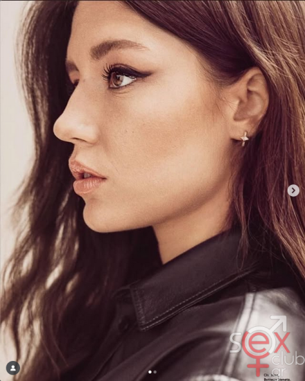 Screenshot 2025-08-24 at 23-22-17 adeleexarchopoulos • Φωτογραφίες και βίντεο στο Instagram.png