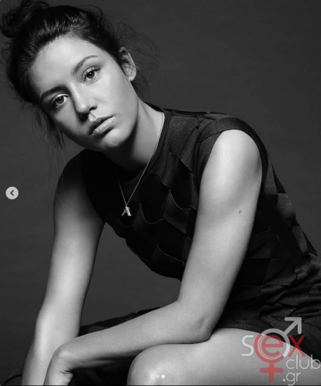 Screenshot 2025-08-24 at 23-22-31 adeleexarchopoulos • Φωτογραφίες και βίντεο στο Instagram.png