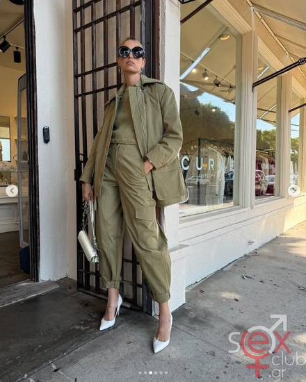 Screenshot 2025-09-19 at 22-20-30 Karolina Kurkova (@karolinakurkova) • Φωτογραφίες και βίντεο στο Instagram.png
