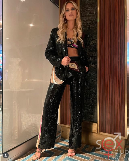 Screenshot 2025-09-19 at 22-21-52 Karolina Kurkova (@karolinakurkova) • Φωτογραφίες και βίντεο στο Instagram.png