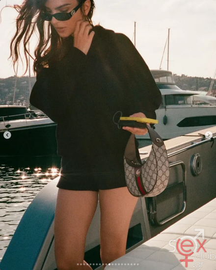 Screenshot 2025-08-02 at 22-49-40 Emily Ratajkowski (@emrata) • Φωτογραφίες και βίντεο στο Instagram.png