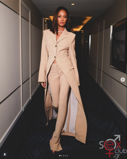 Screenshot 2025-09-28 at 01-42-08 Joan Smalls (@joansmalls) • Φωτογραφίες και βίντεο στο Instagram.png
