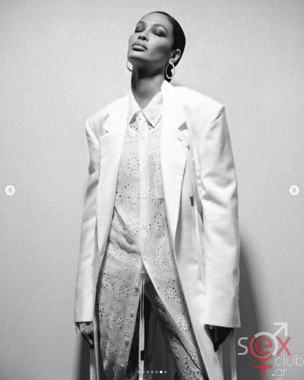 Screenshot 2025-09-28 at 01-45-12 Joan Smalls (@joansmalls) • Φωτογραφίες και βίντεο στο Instagram.png
