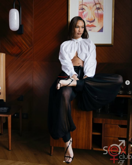 Screenshot 2025-09-28 at 01-45-24 Joan Smalls (@joansmalls) • Φωτογραφίες και βίντεο στο Instagram.png