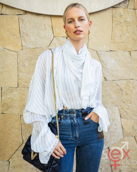 Screenshot 2025-09-19 at 22-28-04 Karolina Kurkova (@karolinakurkova) • Φωτογραφίες και βίντεο στο Instagram.png