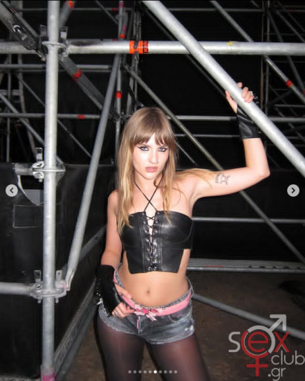 Screenshot 2025-08-31 at 19-12-12 Victoria De Angelis_ Måneskin (@vicdeangelis) • Φωτογραφίες και βίντεο στο Instagram.png