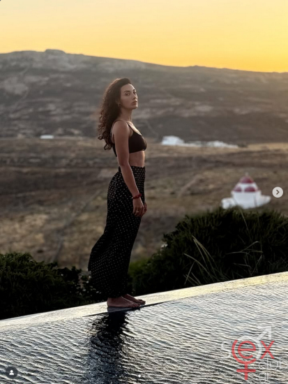 Screenshot 2025-10-05 at 20-54-20 Evgenia Samara (@eugeniasamara) • Φωτογραφίες και βίντεο στο Instagram.png