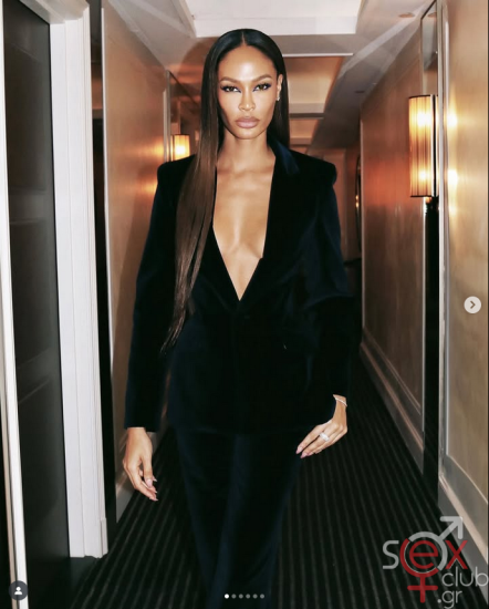 Screenshot 2025-09-28 at 01-48-51 Joan Smalls (@joansmalls) • Φωτογραφίες και βίντεο στο Instagram.png