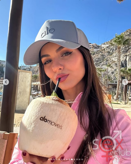 Screenshot 2025-10-05 at 20-31-13 Victoria Justice (@victoriajustice) • Φωτογραφίες και βίντεο στο Instagram.png
