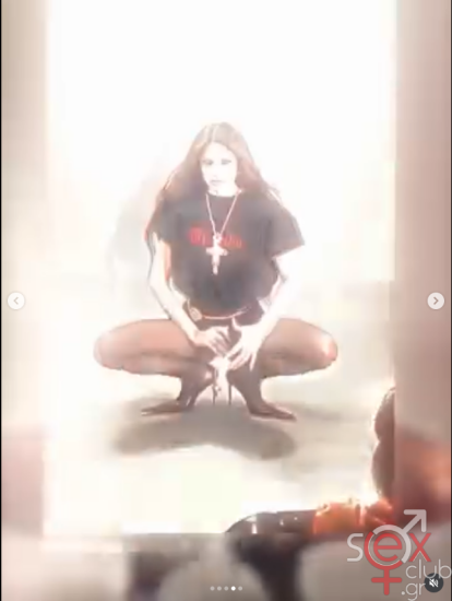 Screenshot 2025-09-30 at 22-01-04 Julia Fox (@juliafox) • Φωτογραφίες και βίντεο στο Instagram.png