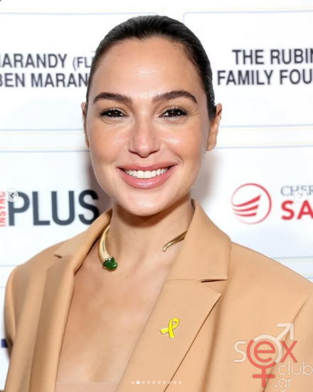 Screenshot 2025-10-27 at 23-15-07 Gal Gadot (@gal_gadot) • Φωτογραφίες και βίντεο στο Instagram.png