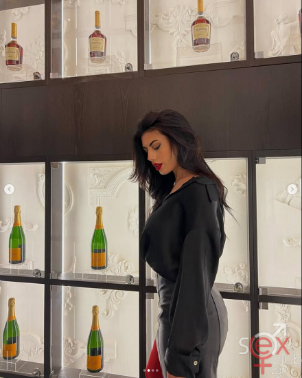 Screenshot 2025-09-19 at 22-08-51 Katerina Paraskeuopoulou (@paraskeuopouloy) • Φωτογραφίες και βίντεο στο Instagram.png
