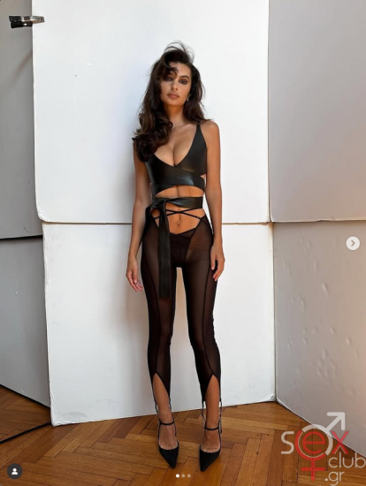 Screenshot 2025-09-17 at 23-08-23 Emily Ratajkowski (@emrata) • Φωτογραφίες και βίντεο στο Instagram.png
