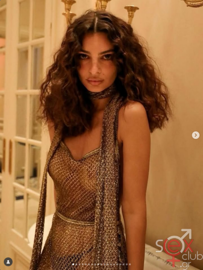 Screenshot 2025-09-17 at 23-10-51 Emily Ratajkowski (@emrata) • Φωτογραφίες και βίντεο στο Instagram.png