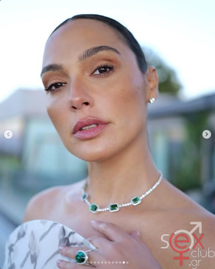 Screenshot 2025-10-27 at 23-26-04 Gal Gadot (@gal_gadot) • Φωτογραφίες και βίντεο στο Instagram.png