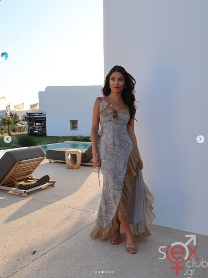 Screenshot 2025-11-09 at 16-59-46 India Reynolds (@lovefromreyn) • Φωτογραφίες και βίντεο στο Instagram.png