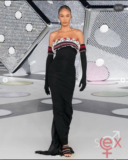 Screenshot 2025-11-10 at 19-21-12 Joan Smalls (@joansmalls) • Φωτογραφίες και βίντεο στο Instagram.png