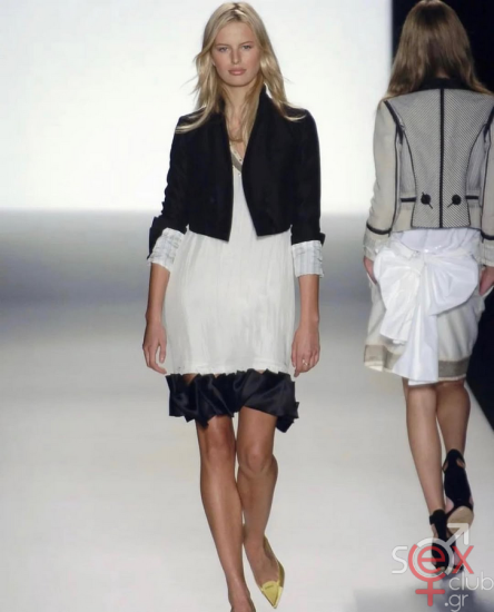 Screenshot 2025-09-19 at 22-46-10 Karolina Kurkova (@karolinakurkova) • Φωτογραφίες και βίντεο στο Instagram.png