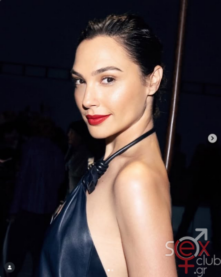 Screenshot 2025-10-27 at 23-35-40 Gal Gadot (@gal_gadot) • Φωτογραφίες και βίντεο στο Instagram.png