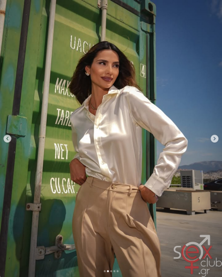 Screenshot 2025-09-21 at 21-23-10 ILIANA PAPAGEORGIOU (@ilianapapageorgiou) • Φωτογραφίες και βίντεο στο Instagram.png