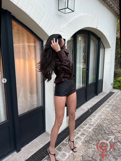 Screenshot 2025-11-08 at 22-17-41 Kelsey Merritt (@kelseymerritt) • Φωτογραφίες και βίντεο στο Instagram.png