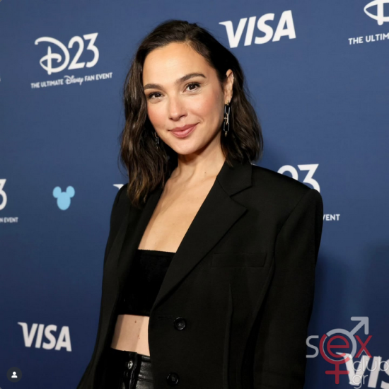 Screenshot 2025-10-29 at 19-39-08 Gal Gadot (@gal_gadot) • Φωτογραφίες και βίντεο στο Instagram.png
