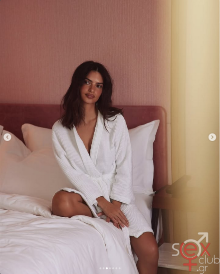 Screenshot 2025-09-18 at 19-17-09 Emily Ratajkowski (@emrata) • Φωτογραφίες και βίντεο στο Instagram.png