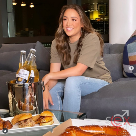Screenshot 2025-11-11 at 22-20-53 Cassidy Hubbarth (@cassidyhubbarth) • Φωτογραφίες και βίντεο στο Instagram.png