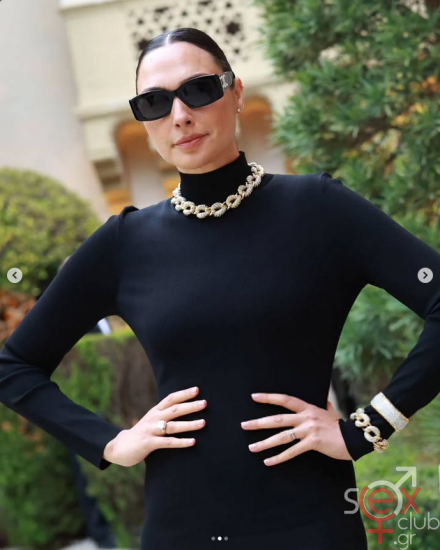 Screenshot 2025-10-29 at 19-42-31 Gal Gadot (@gal_gadot) • Φωτογραφίες και βίντεο στο Instagram.png