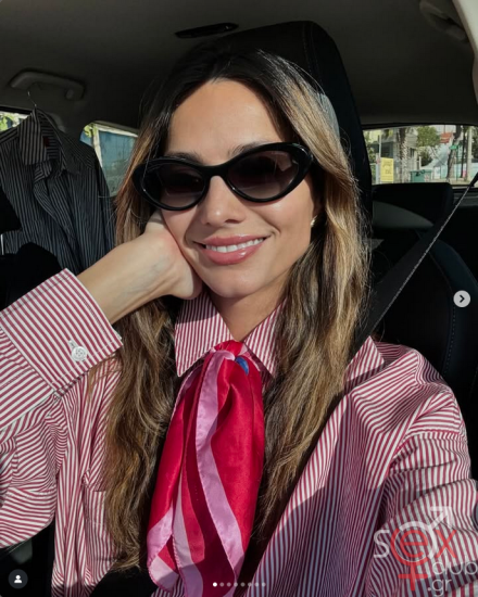 Screenshot 2025-09-21 at 21-30-38 ILIANA PAPAGEORGIOU (@ilianapapageorgiou) • Φωτογραφίες και βίντεο στο Instagram.png