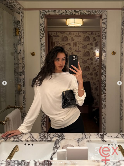 Screenshot 2025-11-08 at 22-21-42 Kelsey Merritt (@kelseymerritt) • Φωτογραφίες και βίντεο στο Instagram.png