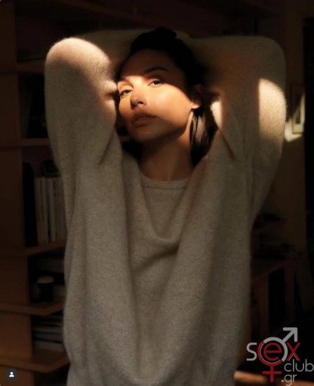 Screenshot 2025-10-29 at 19-46-35 Gal Gadot (@gal_gadot) • Φωτογραφίες και βίντεο στο Instagram.png
