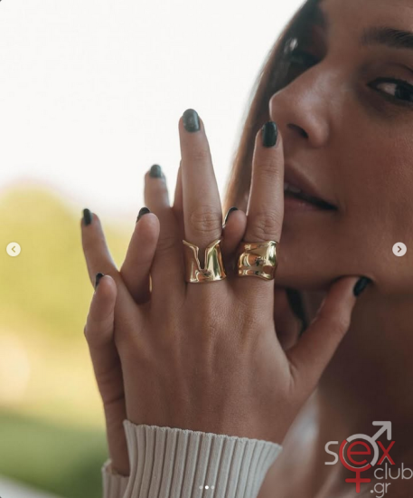 Screenshot 2025-10-29 at 19-47-22 Gal Gadot (@gal_gadot) • Φωτογραφίες και βίντεο στο Instagram.png