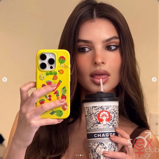 Screenshot 2025-09-18 at 19-22-02 Emily Ratajkowski (@emrata) • Φωτογραφίες και βίντεο στο Instagram.png