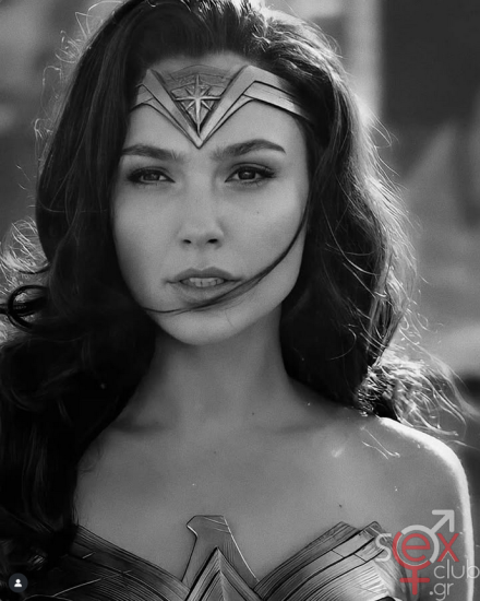 Screenshot 2025-10-29 at 19-49-33 Gal Gadot (@gal_gadot) • Φωτογραφίες και βίντεο στο Instagram.png